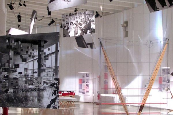 ZeroGravity Franco Albini,costruire la modernità.
